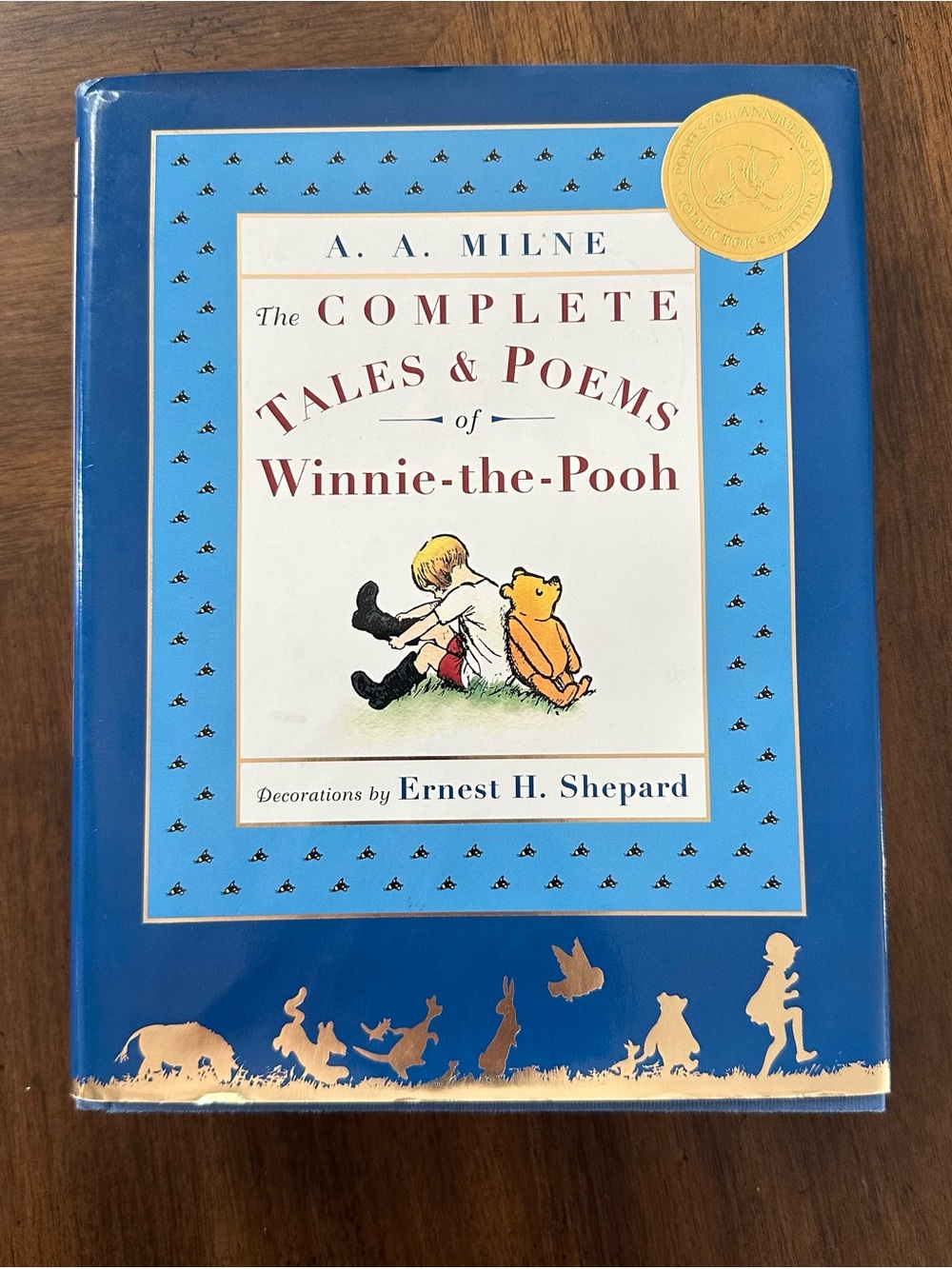 The Complete Tales & Poems of Winnie-the-Pooh - Blue Hardcover
